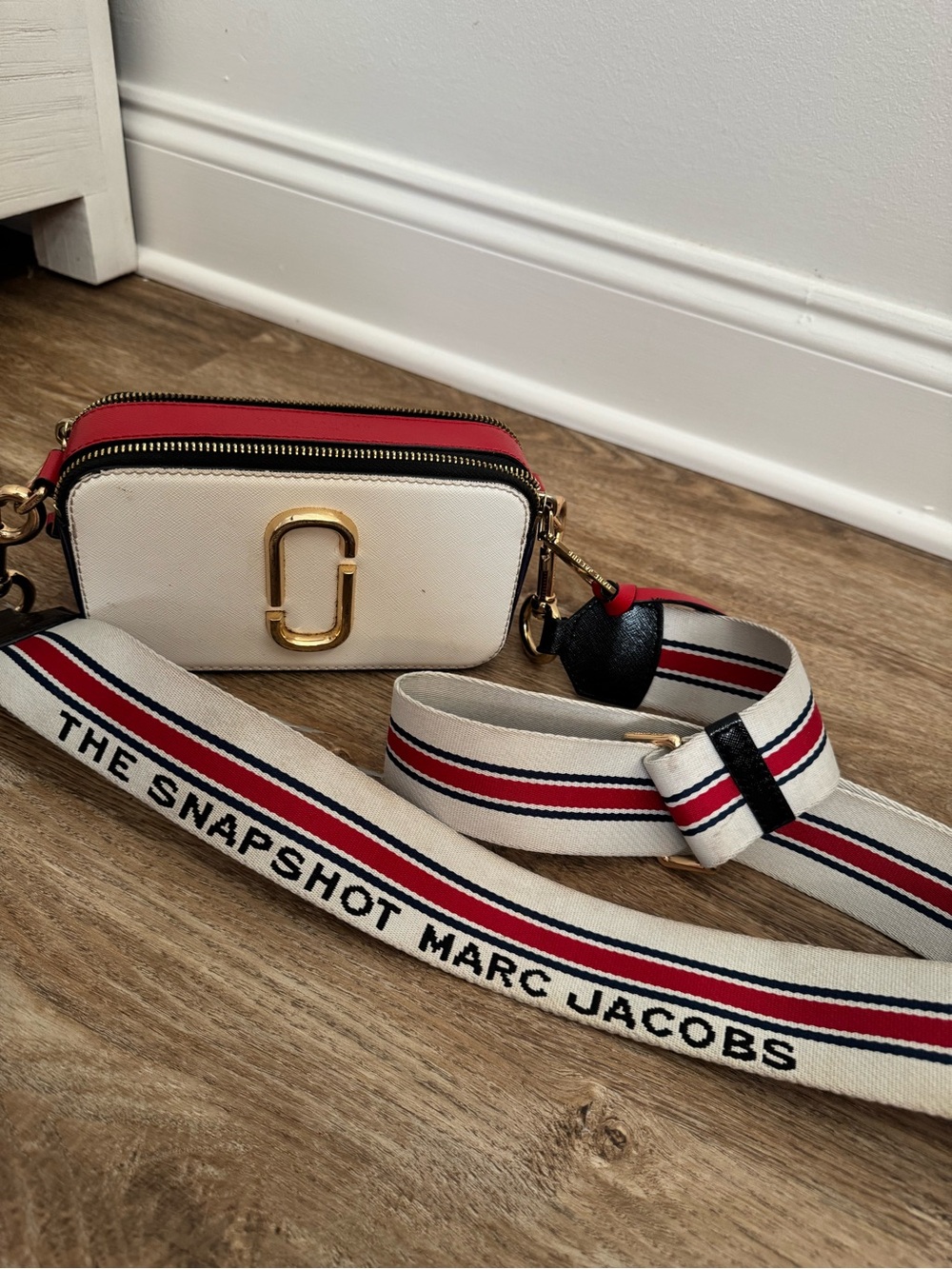 Marc Jacobs White and Red Snapshot Camera Bag with Striped Strap